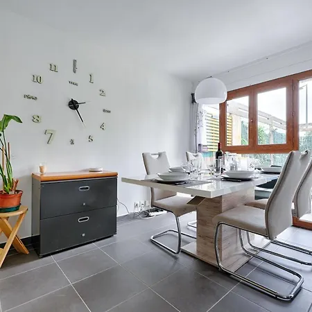 Le 44 - Appt Avec Jardin Prive *